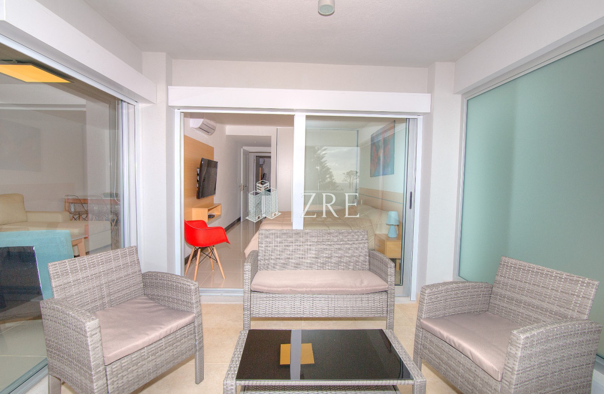 Apartamento ID.1345 - Apartamento en Venta de 2 dormitorios en Playa Mansa , Punta del este