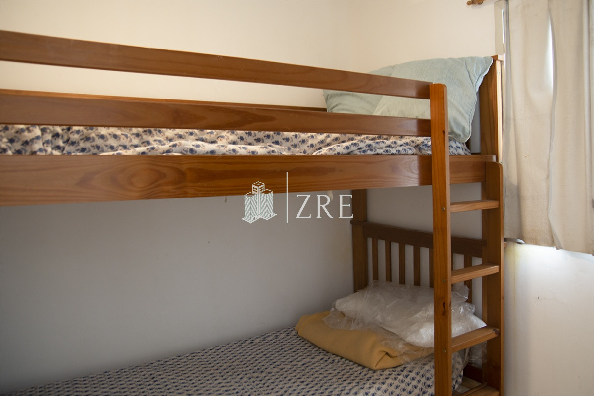 Apartamento ID.1213 - Espectacular Penthouse en venta a pasos del mar. 3 dormitorios + dependencia. Playa Brava.