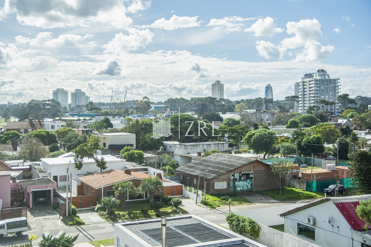 Apartamento ID.1341 - Alexander Boulevard.Departamento de 2 dormitorios, en venta y alquiler.