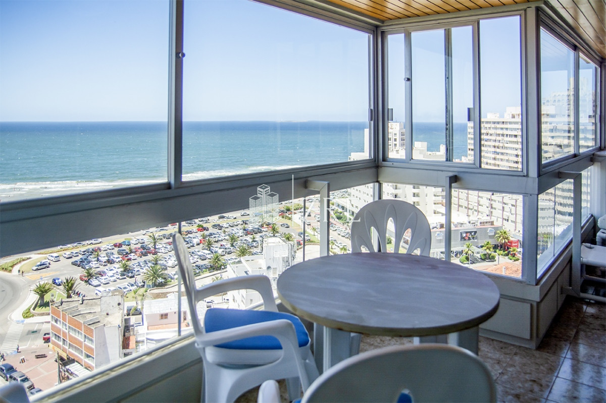 Apartamento ID.1064 - APARTAMENTO EN VENTA CON VISTA BRAVA, EXCELENTE CONSTRUCCION