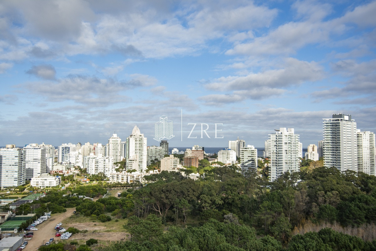 Apartamento ID.1211 - Departamento en piso alto, Quartier del Mar, en venta.