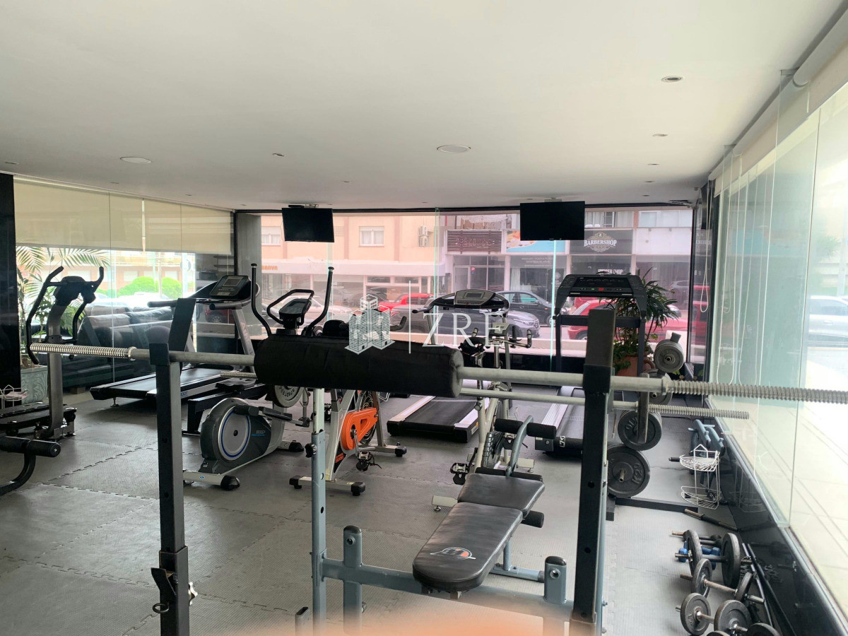 Apartamento ID.1360 - En venta apartamento de 2 mas dep. en Península, Punta del Este