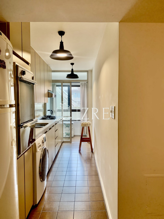 Apartamento ID.1360 - En venta apartamento de 2 mas dep. en Península, Punta del Este