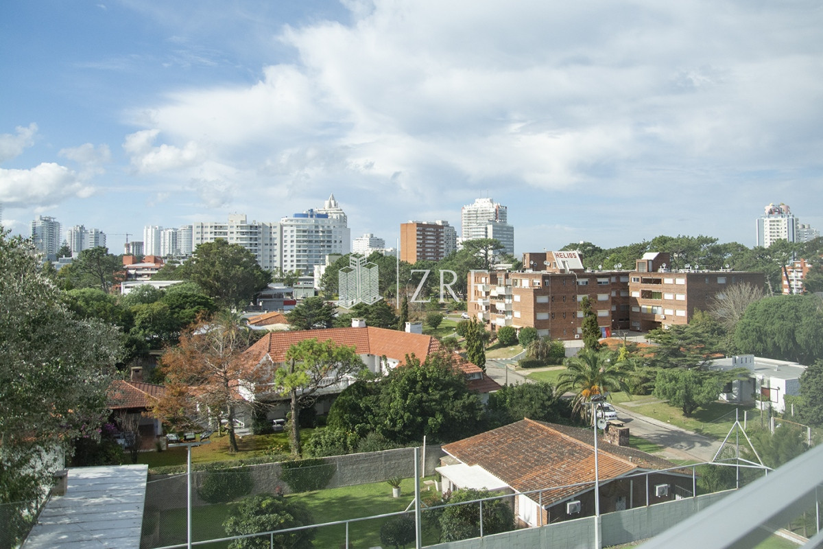 Apartamento ID.1341 - Alexander Boulevard.Departamento de 2 dormitorios, en venta y alquiler.