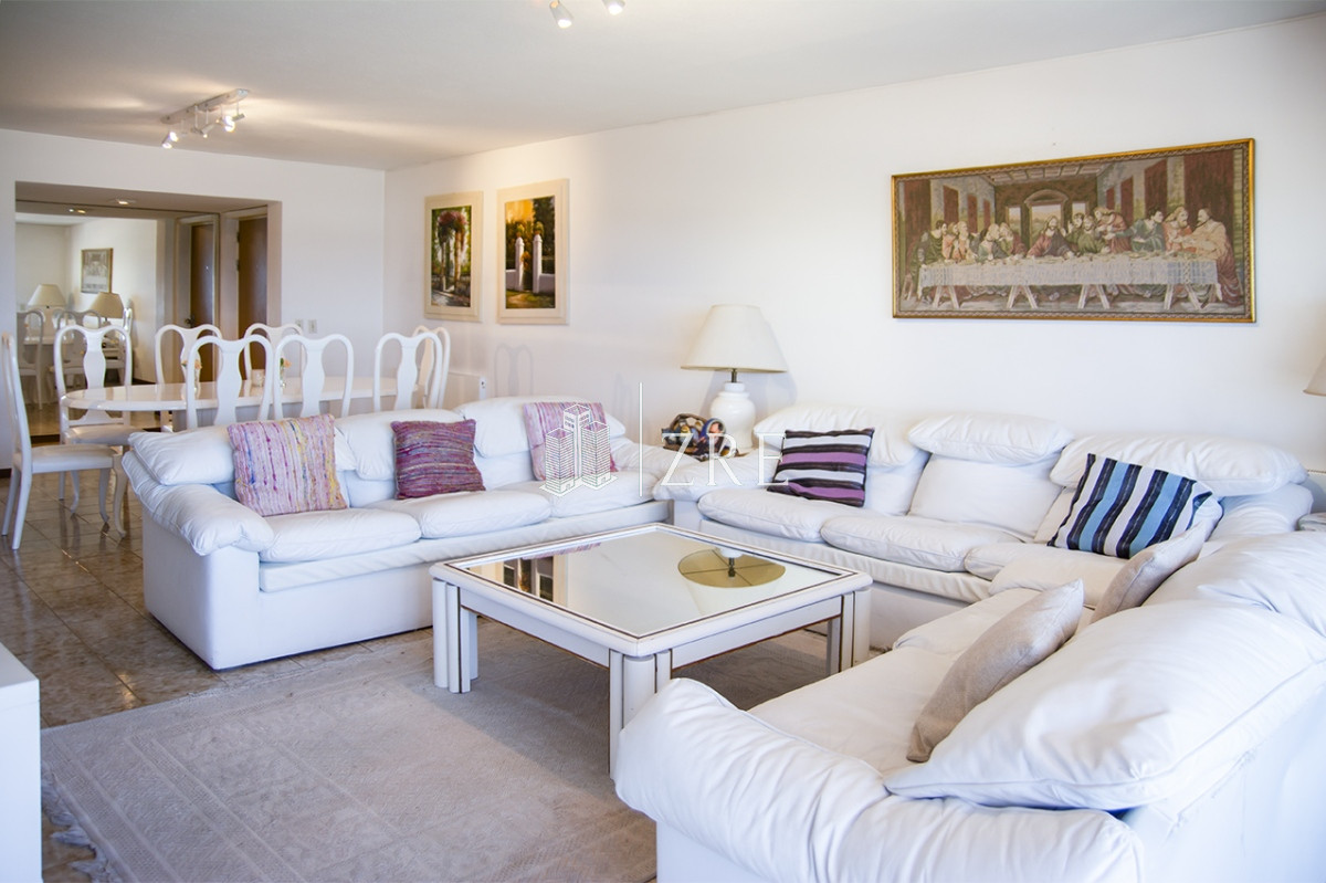 Apartamento ID.1064 - APARTAMENTO EN VENTA CON VISTA BRAVA, EXCELENTE CONSTRUCCION