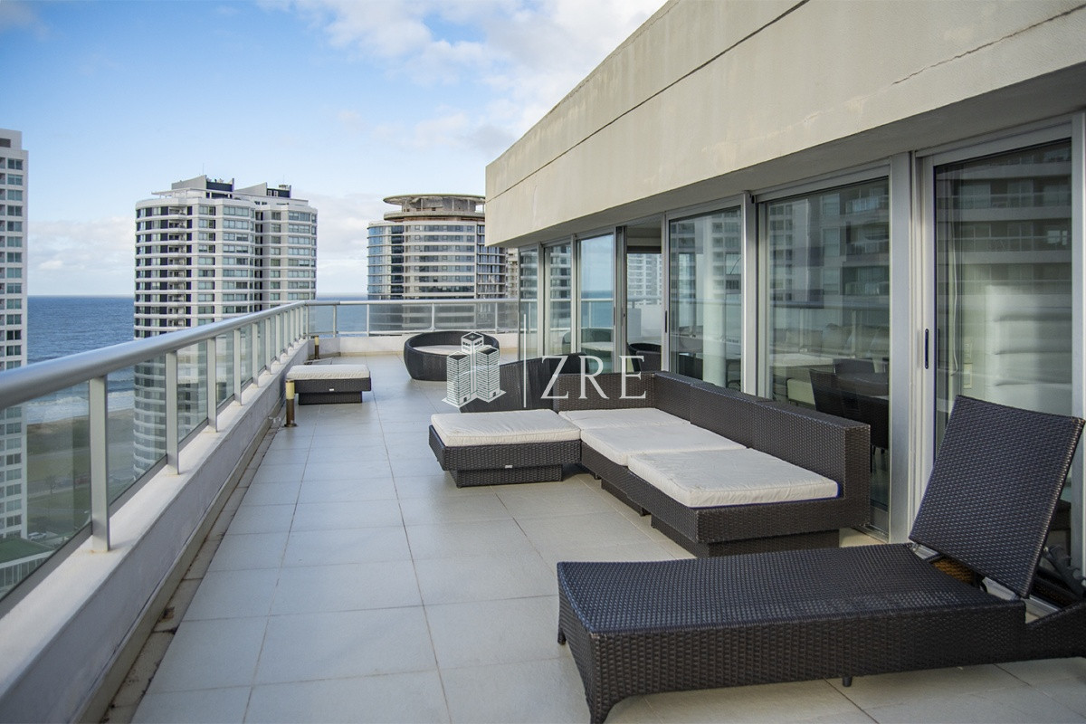 Apartamento ID.1211 - Departamento en piso alto, Quartier del Mar, en venta.