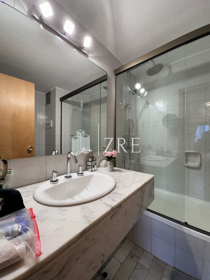 Apartamento ID.1269 - Vende apartamento de 3 dormitorios en Playa Brava, Punta del Este