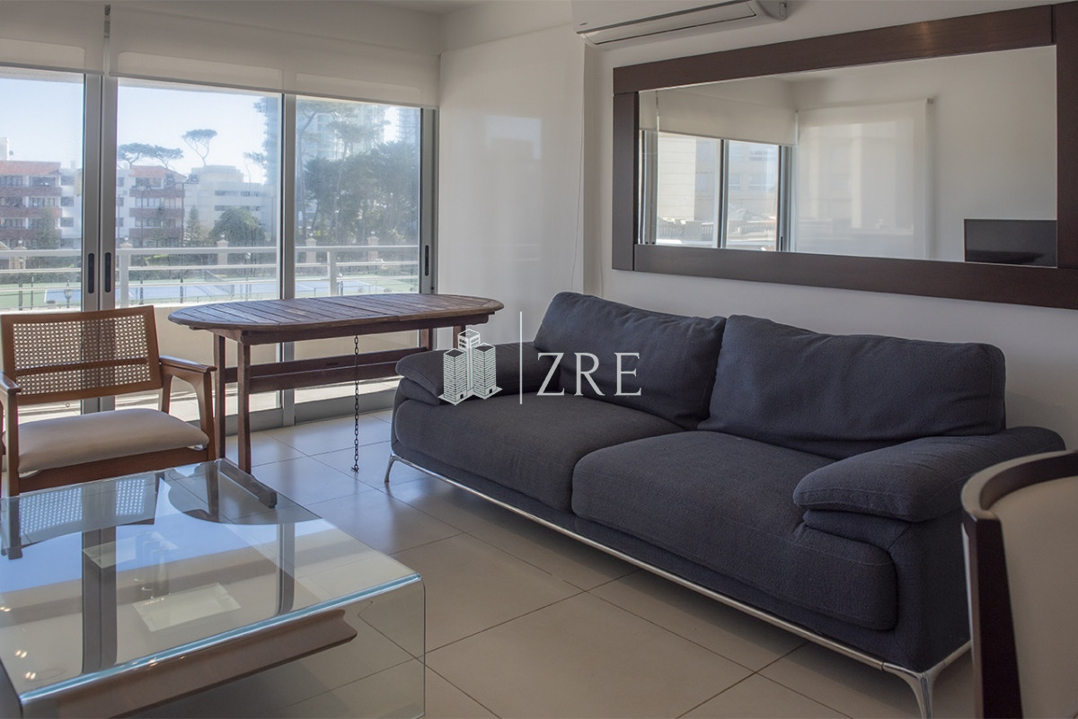 Apartamento ID.1343 - Departamento de 3 dormitorios en venta proximo a Playa Mansa, Punta del Este