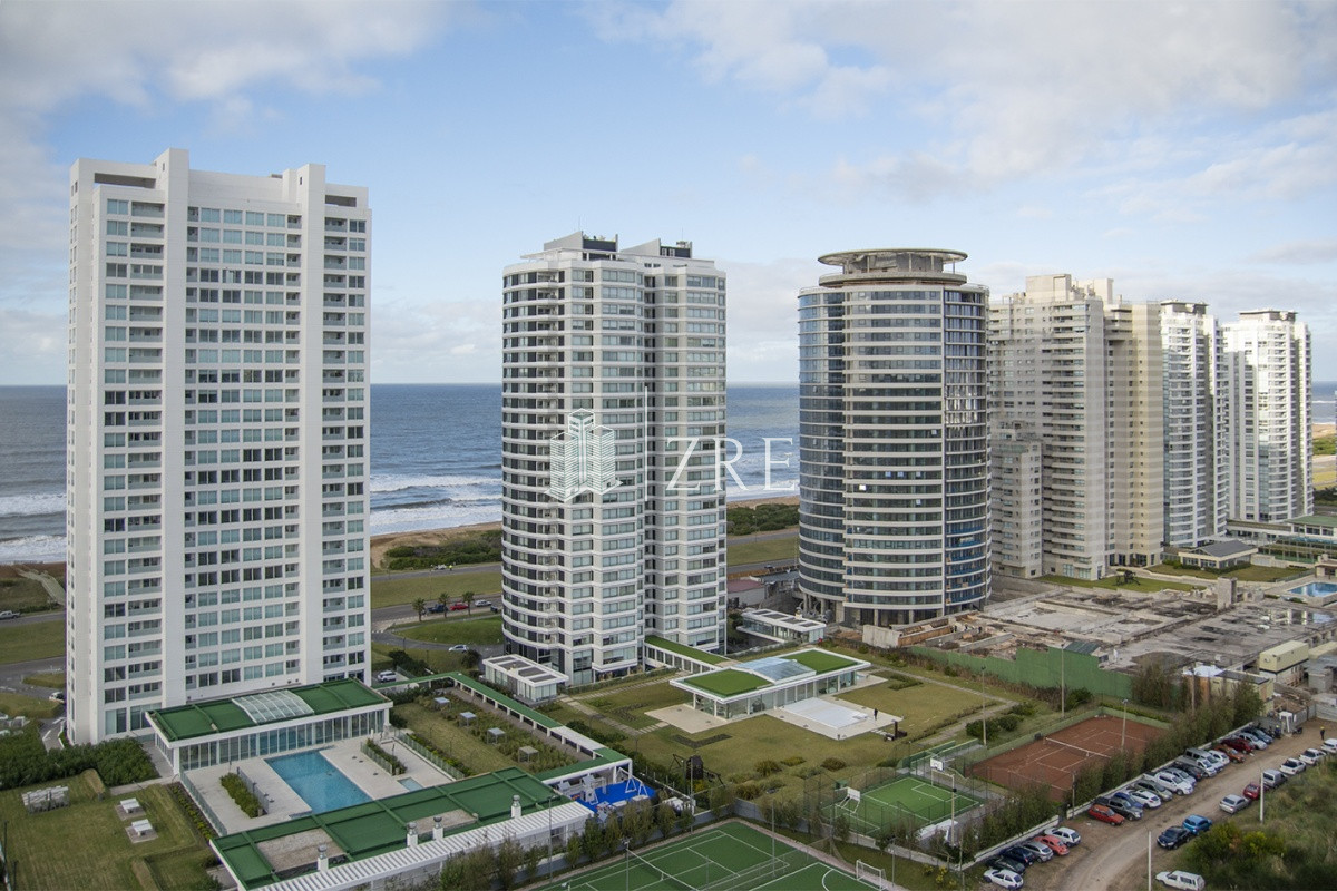 Apartamento ID.1211 - Departamento en piso alto, Quartier del Mar, en venta.