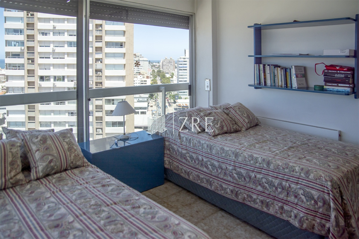 Apartamento ID.1064 - APARTAMENTO EN VENTA CON VISTA BRAVA, EXCELENTE CONSTRUCCION