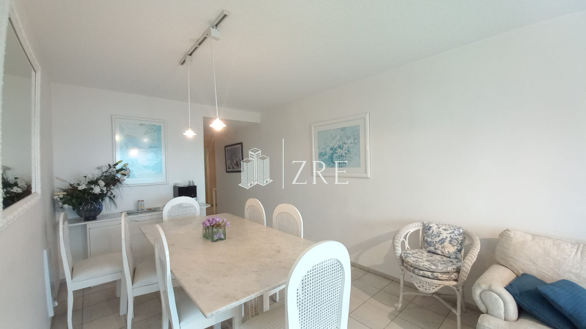 Apartamento ID.1338 - Departamento de 3 dormitorios + dependencia en venta, Playa Mansa. Torre Jefferson,.