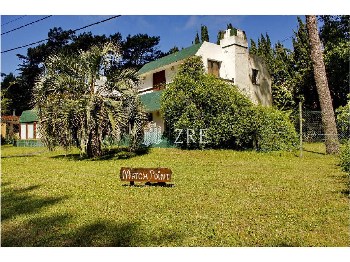 Casa ID.1433 - Vende casa de 4 dormitorios en Mansa, Punta del Este