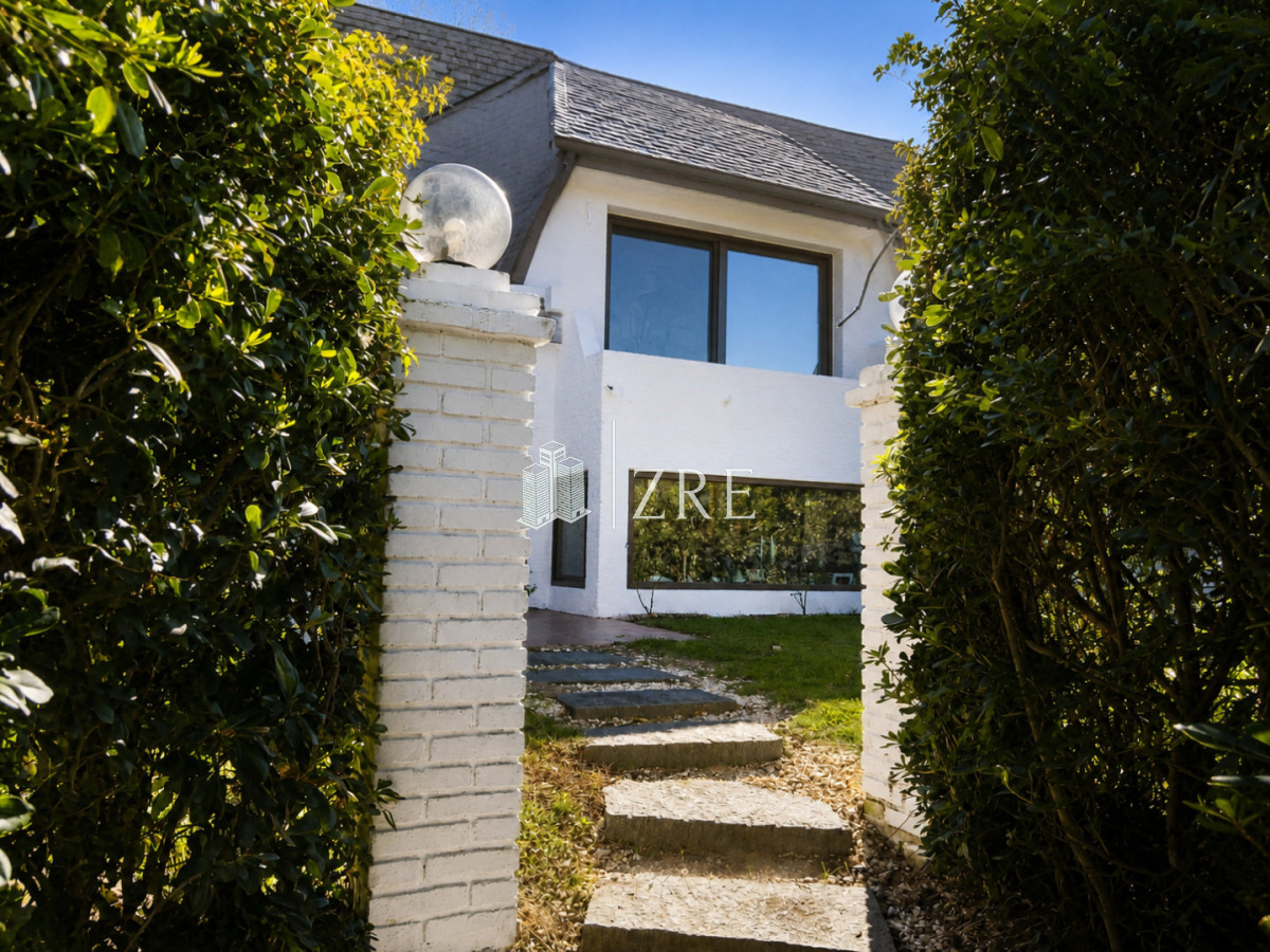 Casa ID.1439 - En venta casa de 3 dormitorios en Maldonado