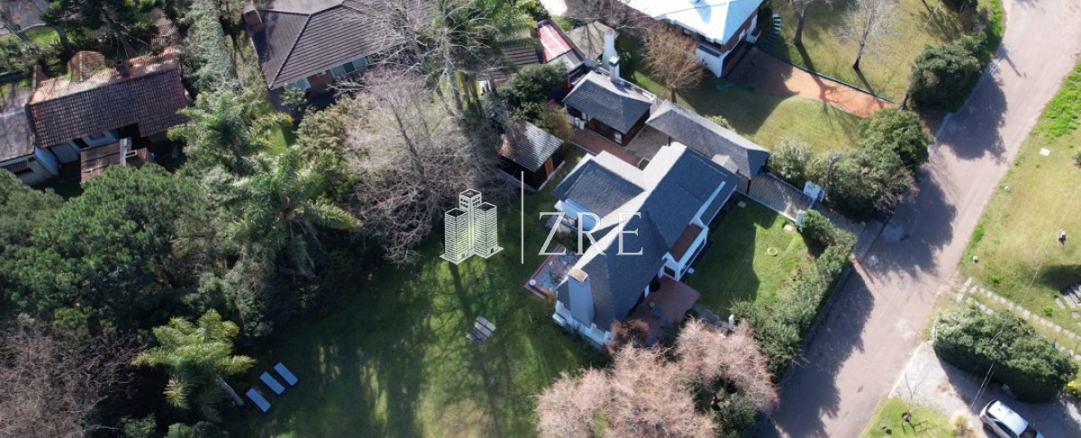 Casa ID.1439 - En venta casa de 3 dormitorios en Maldonado