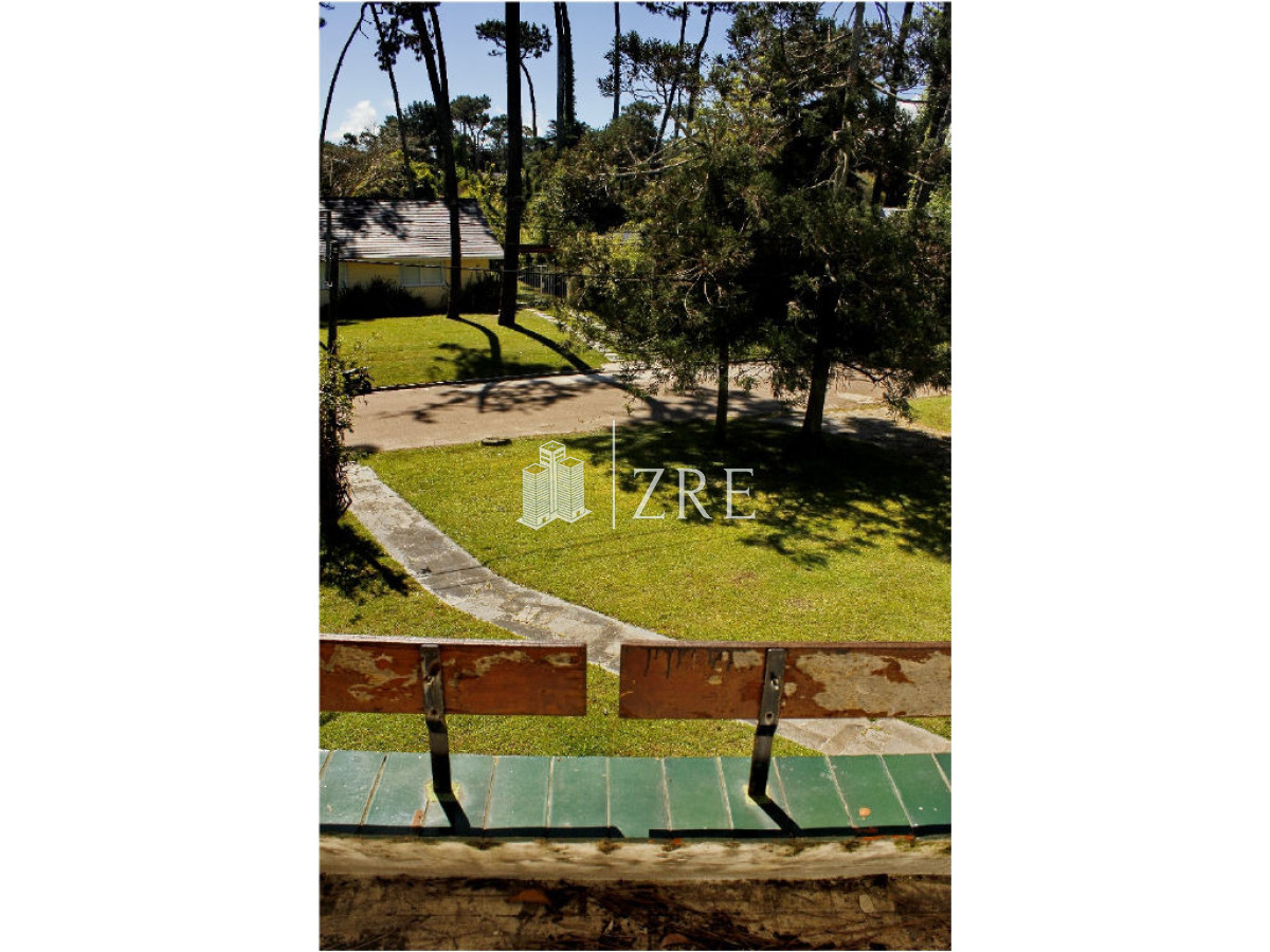 Casa ID.1433 - Vende casa de 4 dormitorios en Mansa, Punta del Este