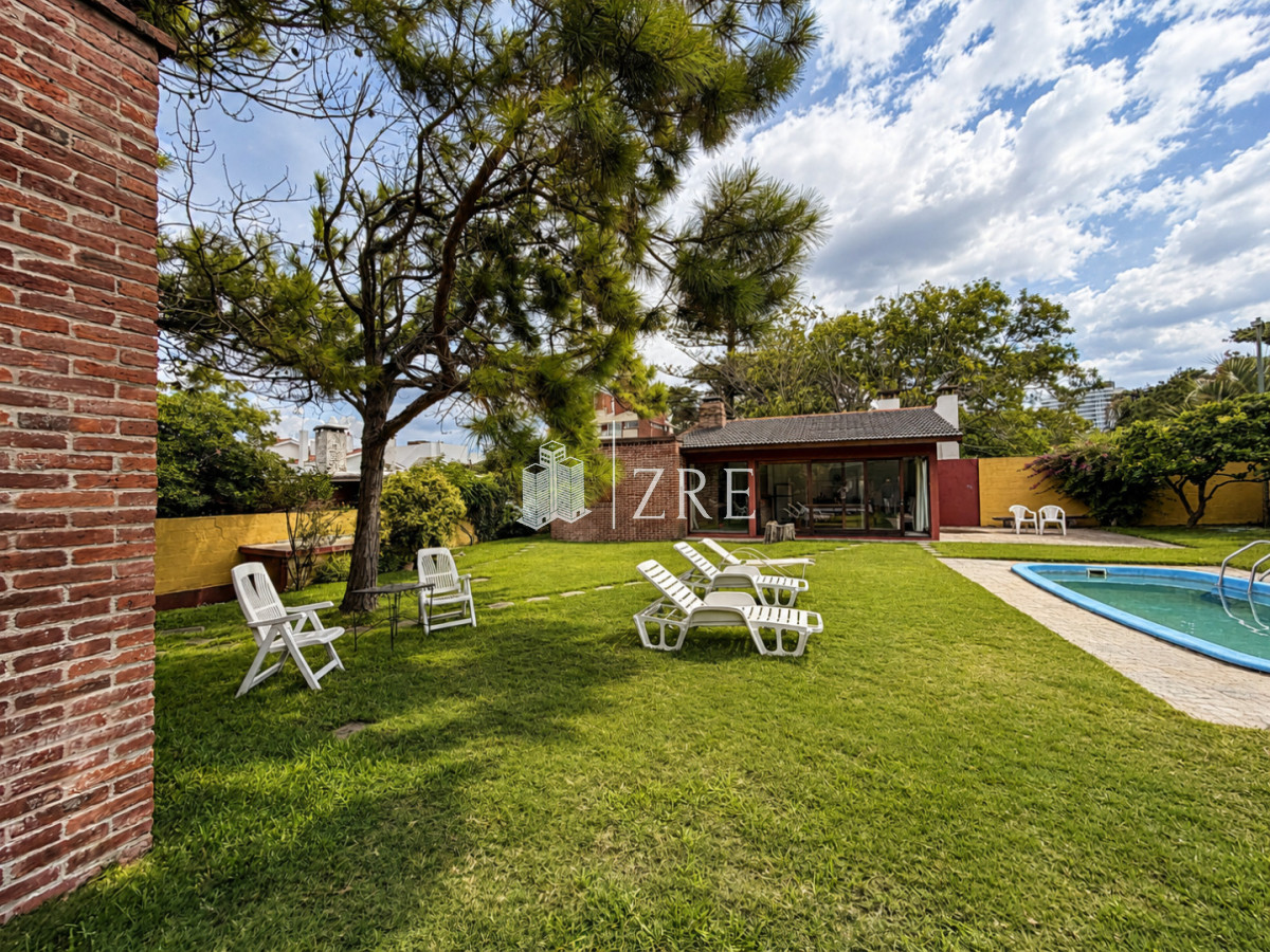 Casa ID.1436 - Vende hermosa casa en san rafael , cerca del mar, Punta del Este