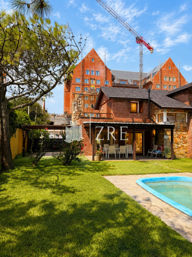 Casa ID.1436 - Vende hermosa casa en san rafael , cerca del mar, Punta del Este