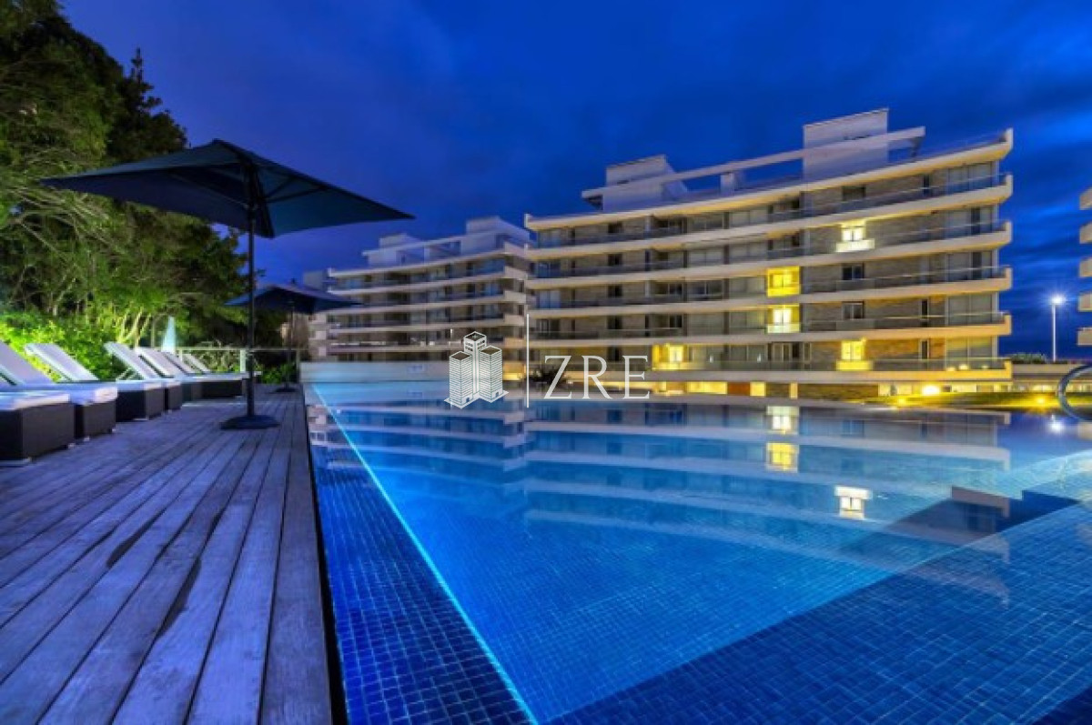 Apartamento ID.1428 - En venta apartamento de 3 dormitorios en excelente ubicacion, Pinares Punta del Este