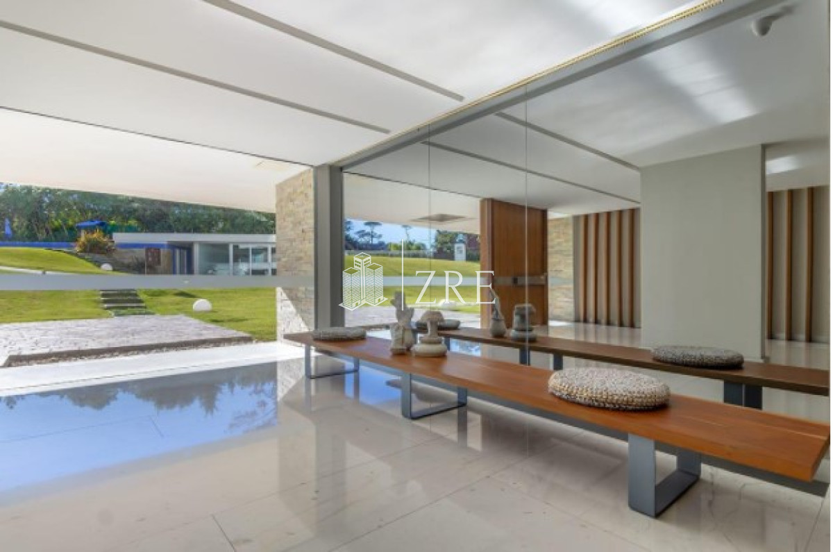 Apartamento ID.1428 - En venta apartamento de 3 dormitorios en excelente ubicacion, Pinares Punta del Este