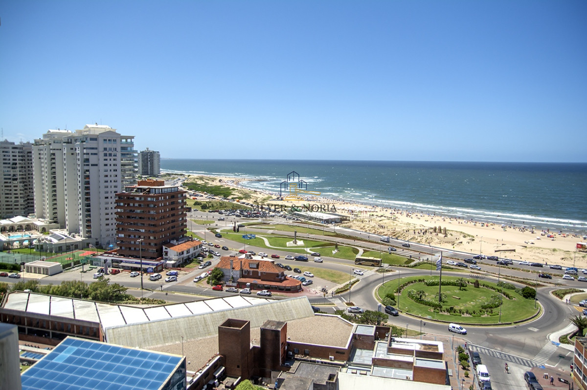 Apartamento ID.180 - APARTAMENTO EN VENTA CON VISTA BRAVA, EXCELENTE CONSTRUCCION