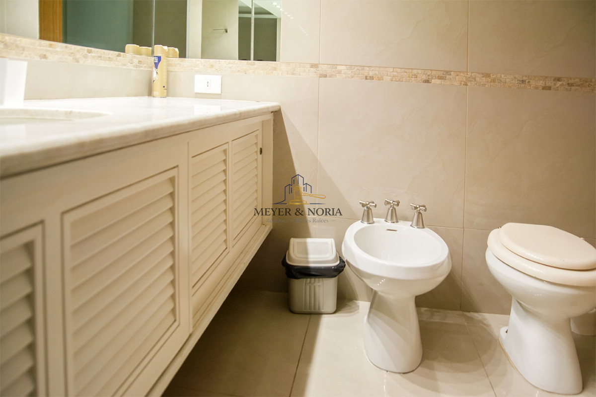 Apartamento ID.180 - APARTAMENTO EN VENTA CON VISTA BRAVA, EXCELENTE CONSTRUCCION