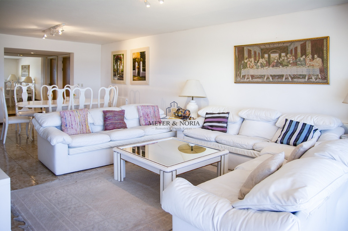 Apartamento ID.180 - APARTAMENTO EN VENTA CON VISTA BRAVA, EXCELENTE CONSTRUCCION