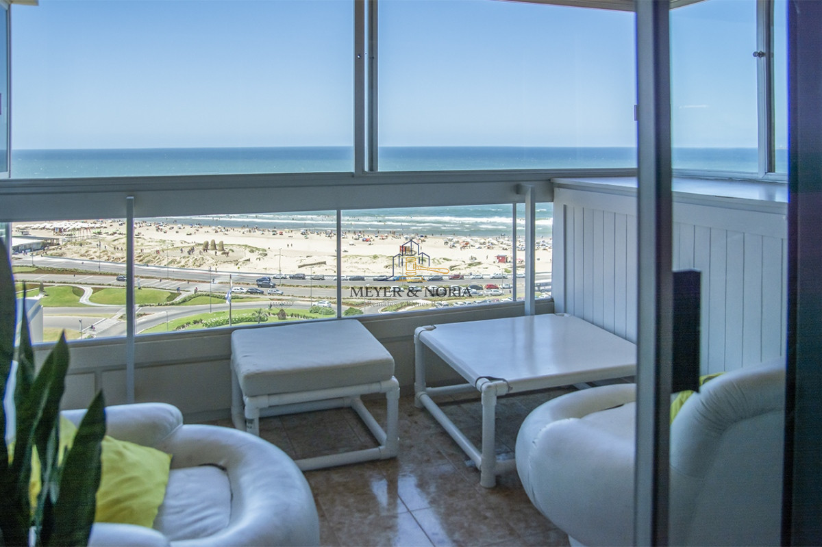 Apartamento ID.180 - APARTAMENTO EN VENTA CON VISTA BRAVA, EXCELENTE CONSTRUCCION