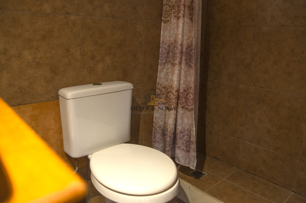 Casa ID.153 - En venta casa de 3 Dormitorios en Jardines de Córdoba con Barbacoa 