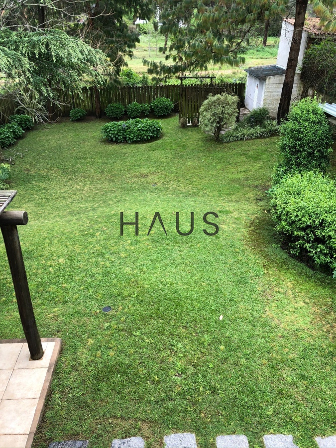 Casa ID.102 - Casa 3 dormitorios a la venta en Pinares Punta del Este