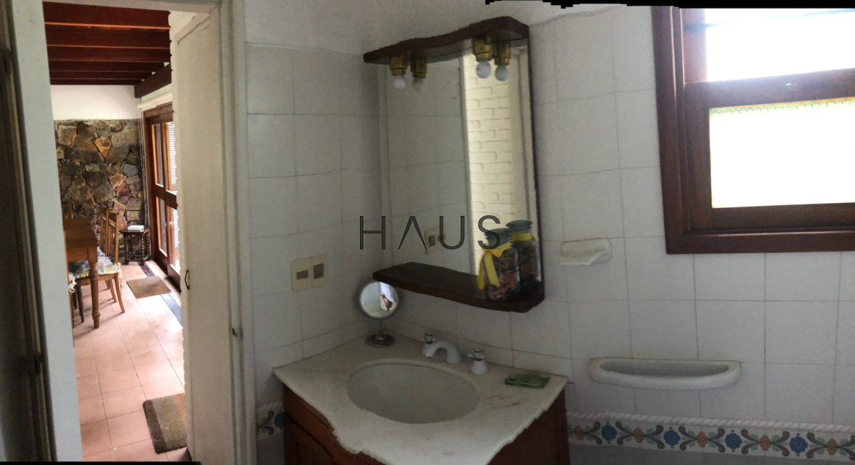 Casa ID.102 - Casa 3 dormitorios a la venta en Pinares Punta del Este