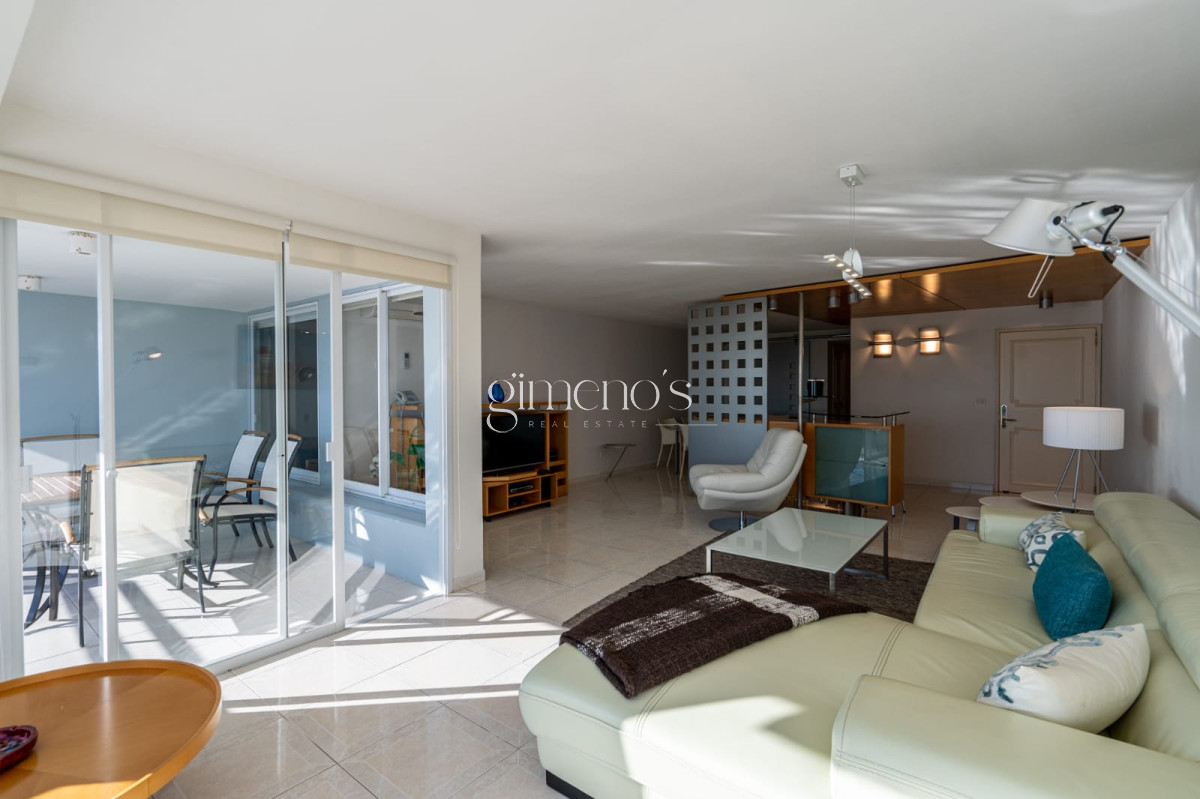 Apartamento ID.1260 - Apartamento de 3 dormitorios en Venta primeras paradas de Playa Mansa 