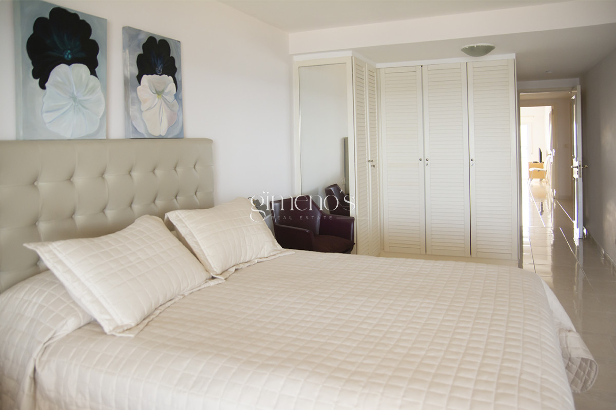 Apartamento ID.1260 - Apartamento de 3 dormitorios en Venta primeras paradas de Playa Mansa 