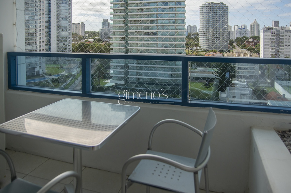 Apartamento ID.1260 - Apartamento de 3 dormitorios en Venta primeras paradas de Playa Mansa 