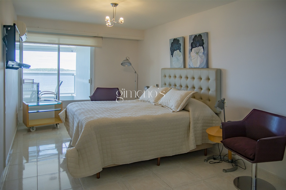 Apartamento ID.1260 - Apartamento de 3 dormitorios en Venta primeras paradas de Playa Mansa 
