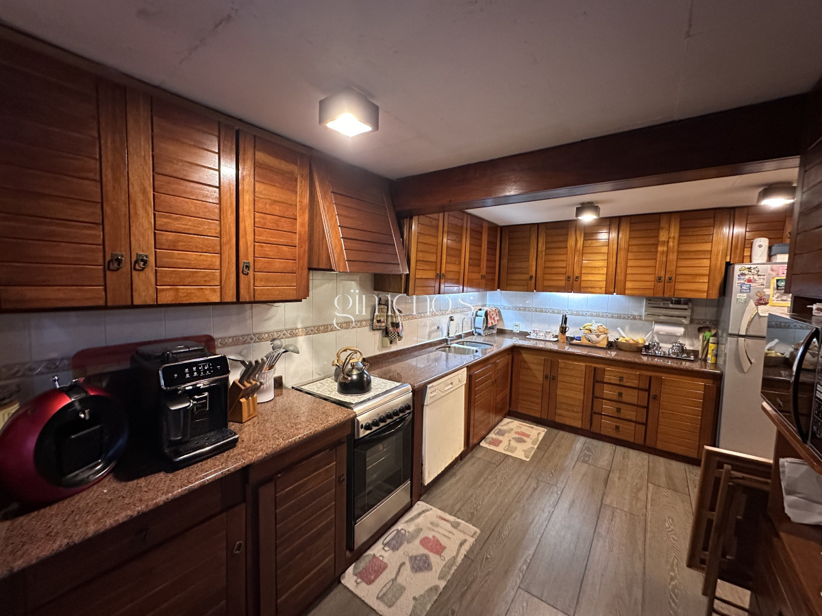 Casa ID.553 - Hermosa casa en Venta de 3 Dormitorios - San Rafael - Punta del Este 