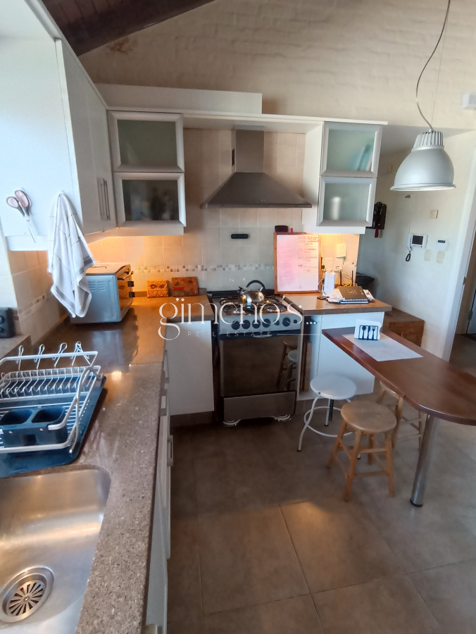 Casa ID.1360 - Casa en Venta de 3 dormitorios en Playa Mansa - Punta del Este