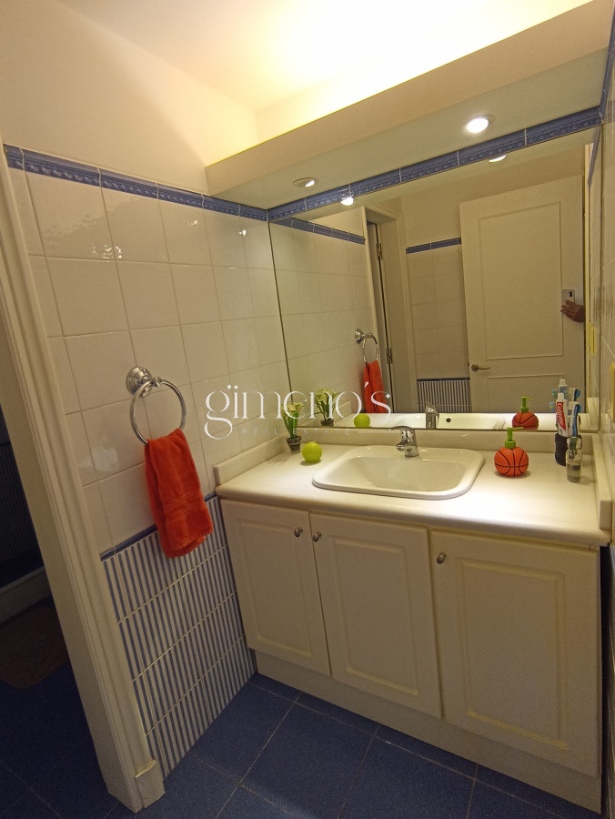 Casa ID.1360 - Casa en Venta de 3 dormitorios en Playa Mansa - Punta del Este