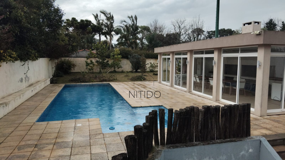 Apartamento ID.55 - Vende apartamento de 1 dormitorio Mansa, Punta del Este.
