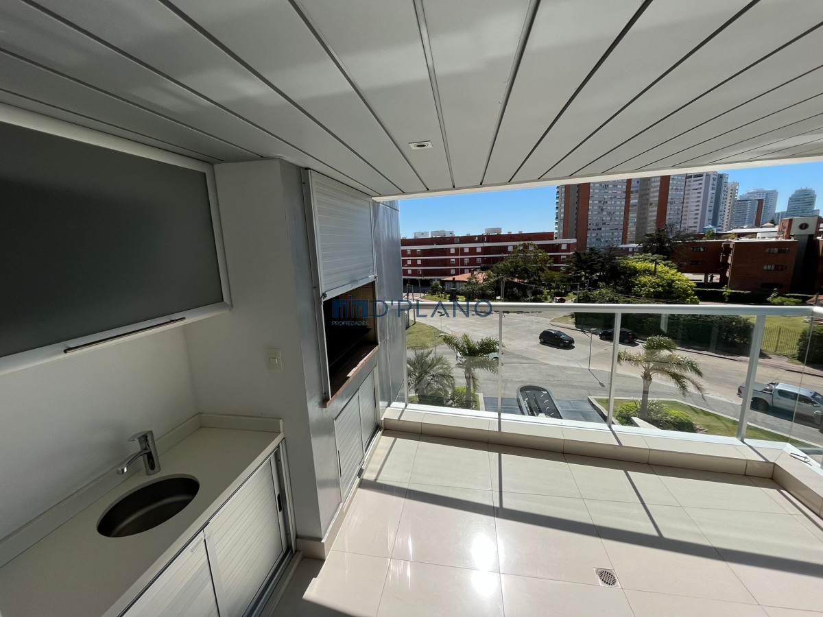 Apartamento ID.202 - 2 DORMITORIOS EN MIAMI BOULEVARD