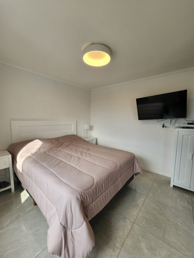 Apartamento ID.224 - EDIFICIO MIAMI BOULEVARD II, UNIDAD LATERAL EN VENTA, 2 DORMITORIOS, PLAYA MANSA, PARRILLERO EN BALCÒN