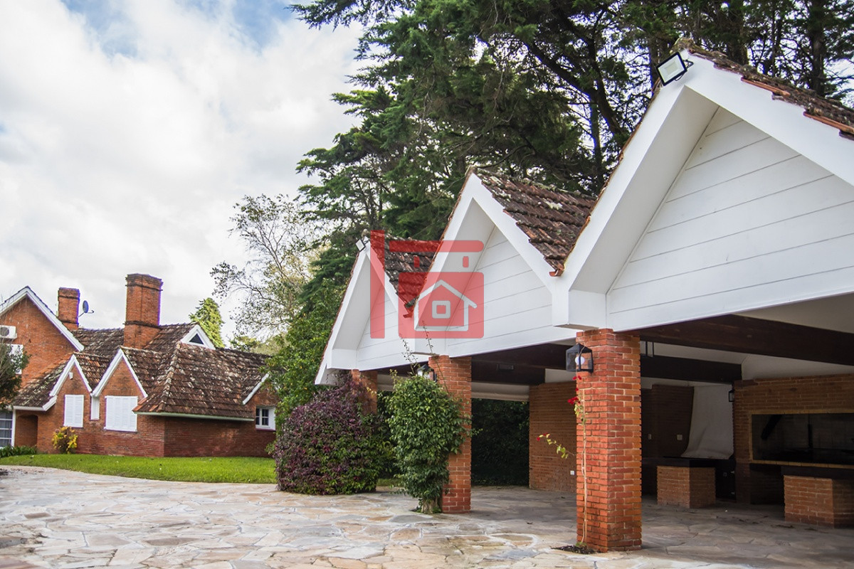 Casa ID.670 - Hermosísima casa en Golf, Punta del Este