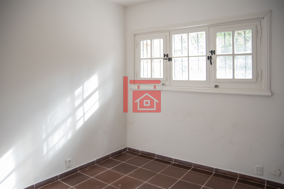 Casa ID.670 - Hermosísima casa en Golf, Punta del Este