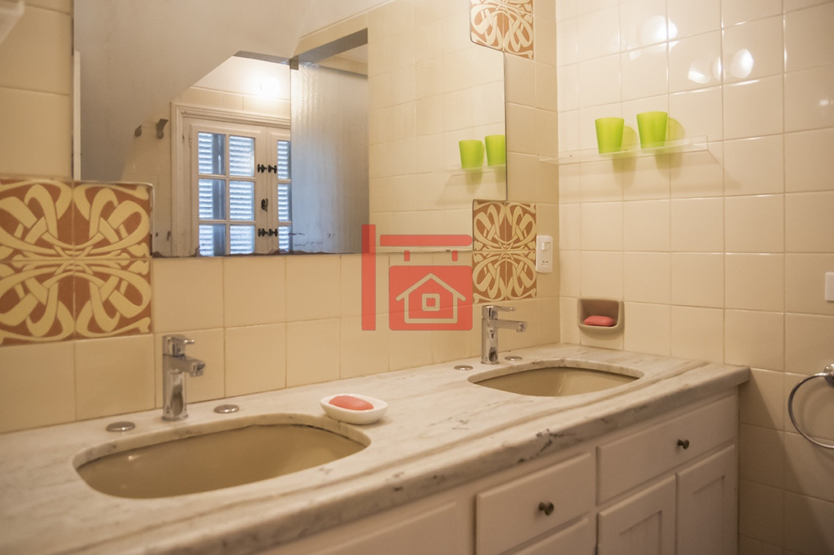 Casa ID.670 - Hermosísima casa en Golf, Punta del Este