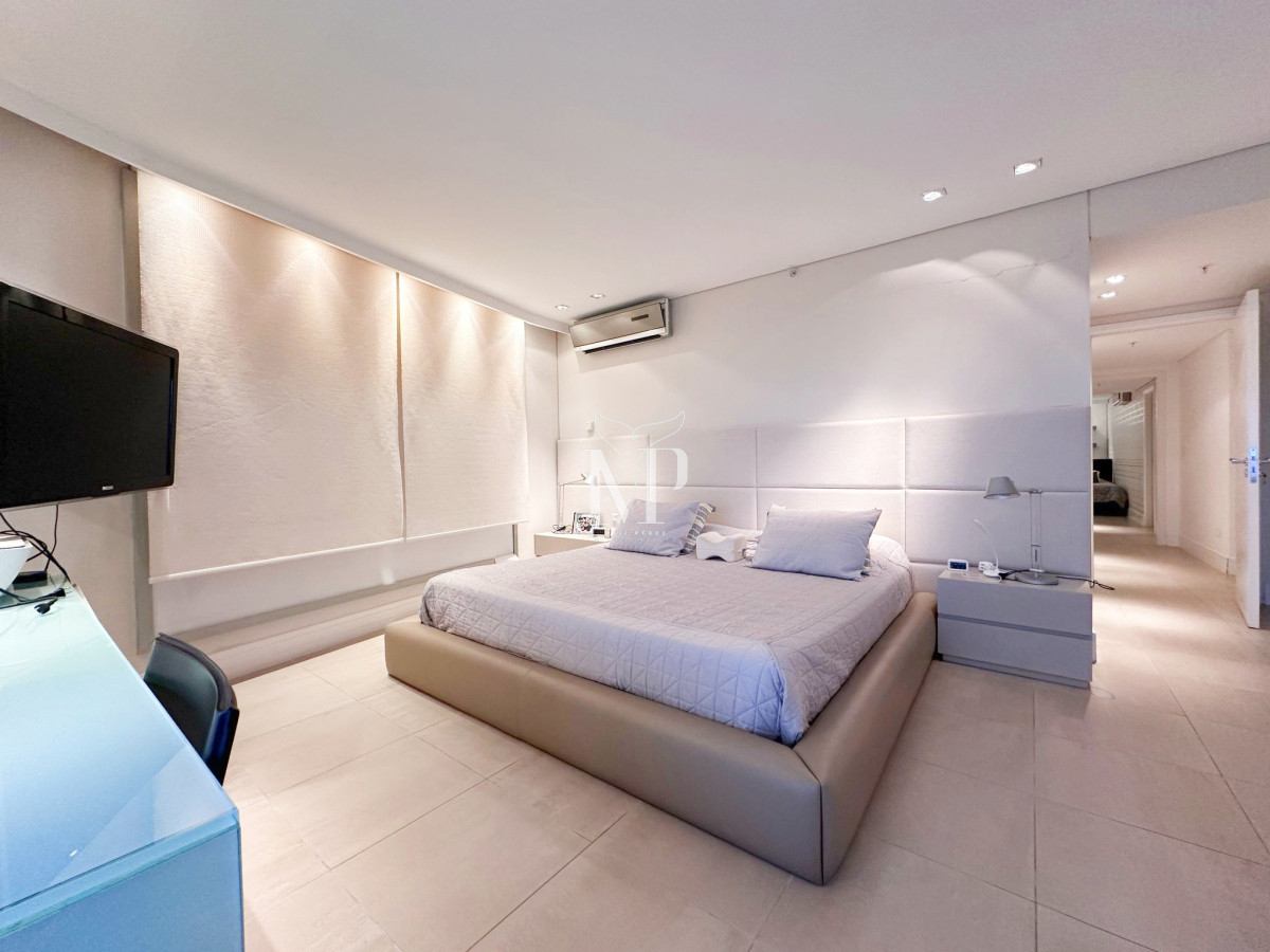 Apartamento ID.59 - Vende apartamento en Torre Le Parc de 4 dormitorios,Punta del Este