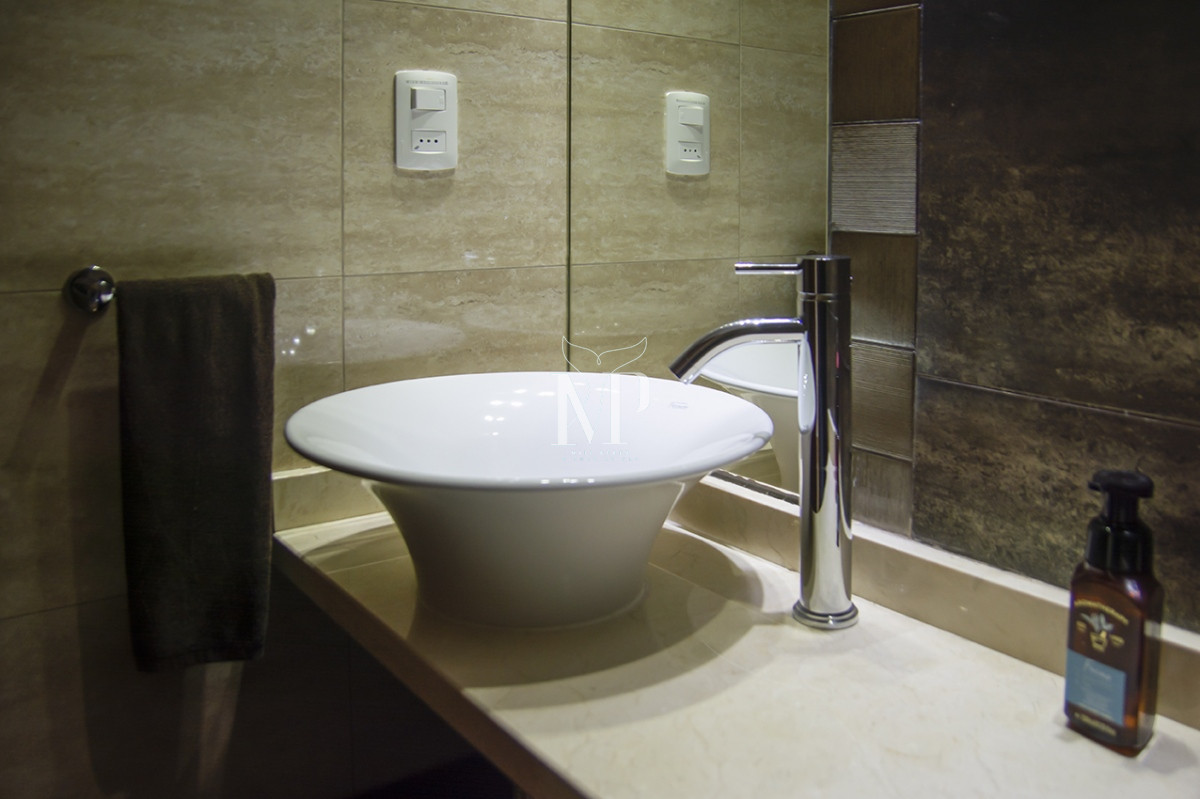 Apartamento ID.42 - MIAMI BOULEVARD, PUNTA DEL ESTE, PLAYA MANSA, DOS DORMITORIOS , PRIMERAS PARADAS 