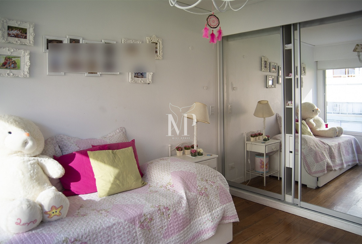 Apartamento ID.75 - Departamento en edificio Esturión, frente al mar, 3 dormitorios en venta