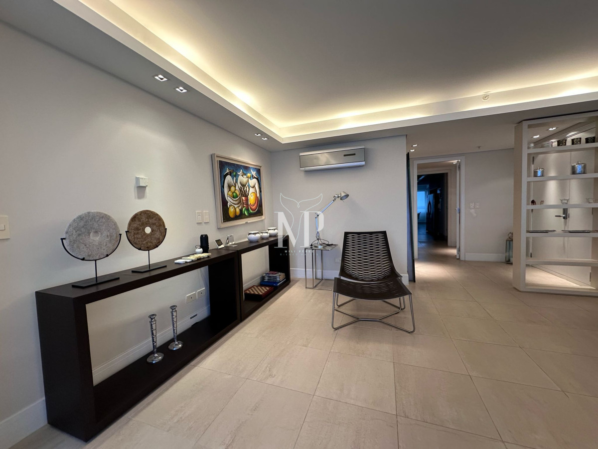 Apartamento ID.59 - Vende apartamento en Torre Le Parc de 4 dormitorios,Punta del Este