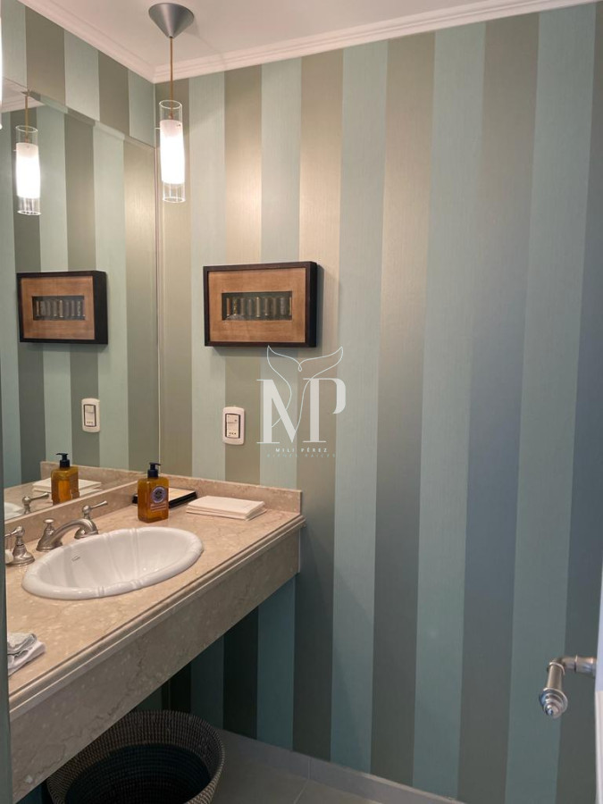 Apartamento ID.64 - Apartamento en venta en Mansa, Punta del Este de 3 dormitorios en suite.