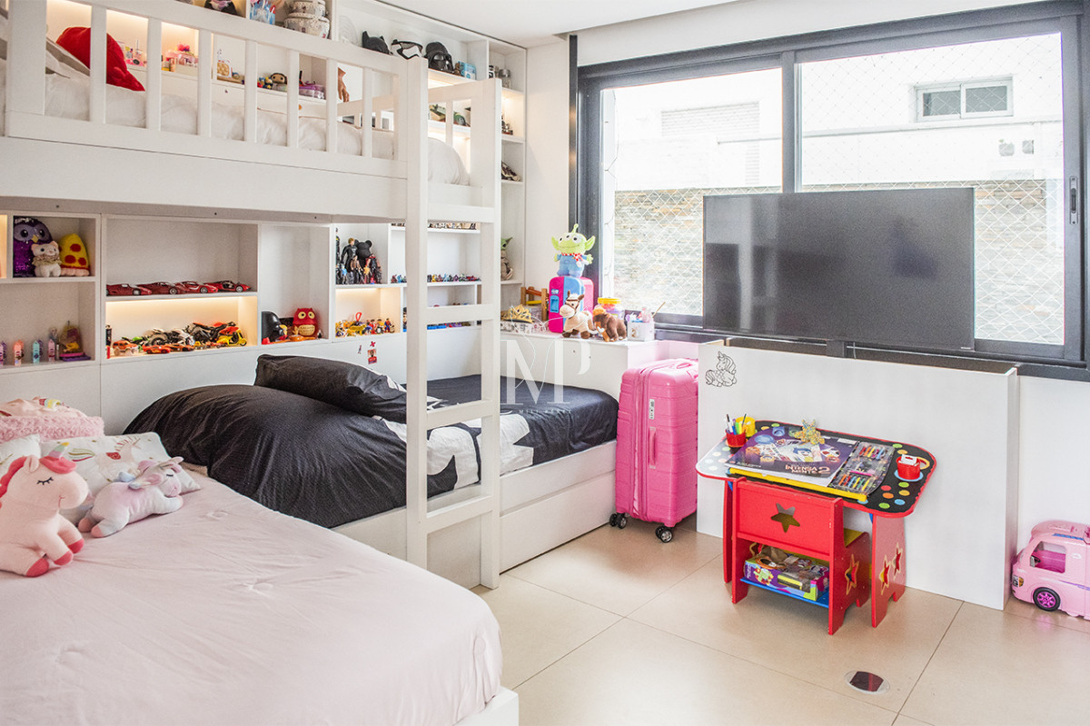 Apartamento ID.65 - Apartamento Único Frente al Mar en Zona Puerto con Piscina Privada.