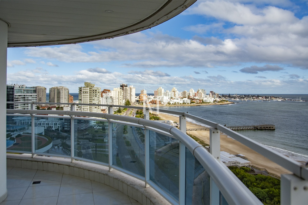 Apartamento ID.62 - Departamento en venta en Millenium Tower, Punta del Este